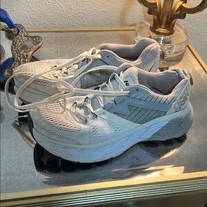 Women's Hoka Gaviota 2- Grey and White